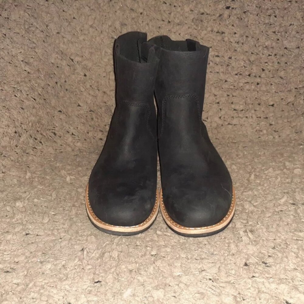 ROOTS-Canada-Black Nubuck Leather-THE SHORTY BOOT- Size 7-NEW/NO BOX - Picture 3 of 6